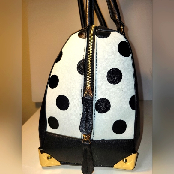 Aldo Black and White Handbag - Picture 7 of 9